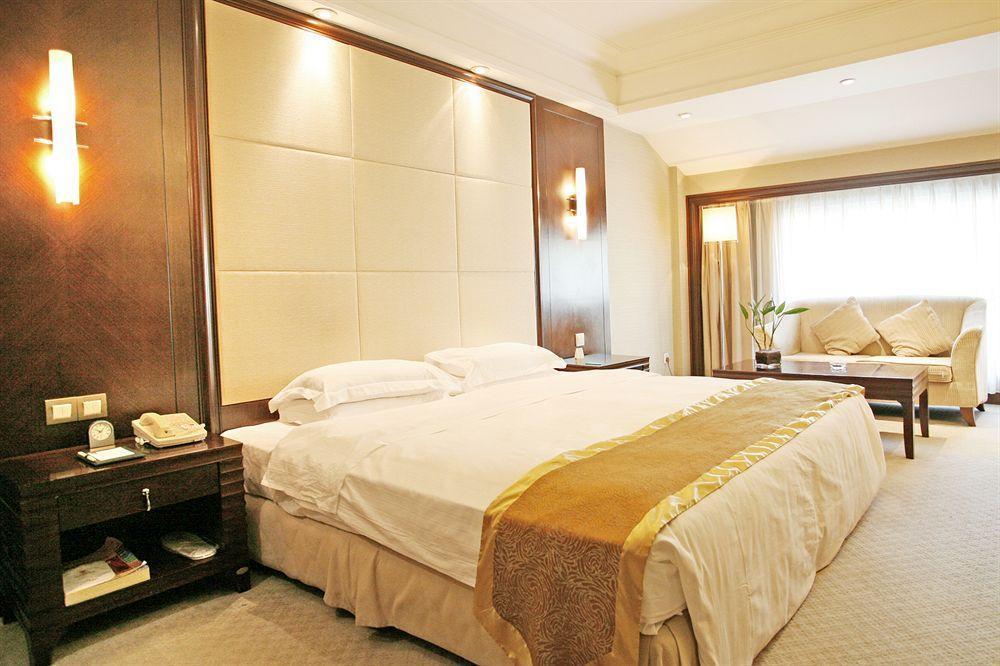 Guangzhou Hotel Beijing Bagian luar foto